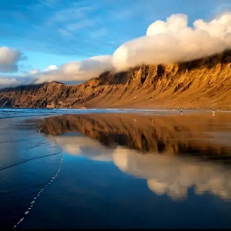 Marea Playa Blanca (Lanzarote)